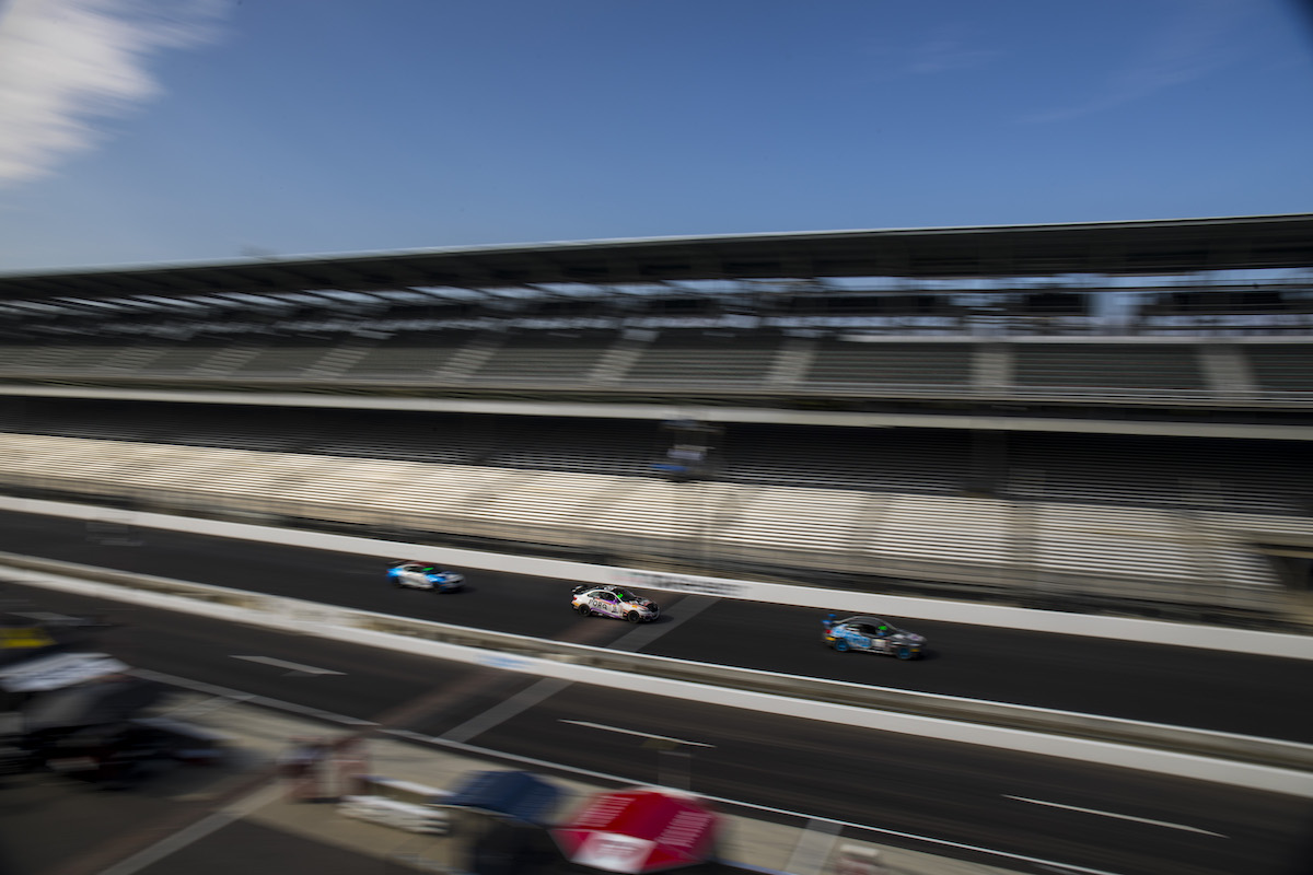 M240iRs down the front straight at Indy